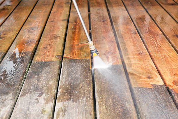 Best Commercial Pressure Washing  in Lisbon, IA